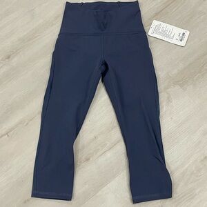 Lululemon Train Times Crop Leggings 21” • Size 4 • NWT